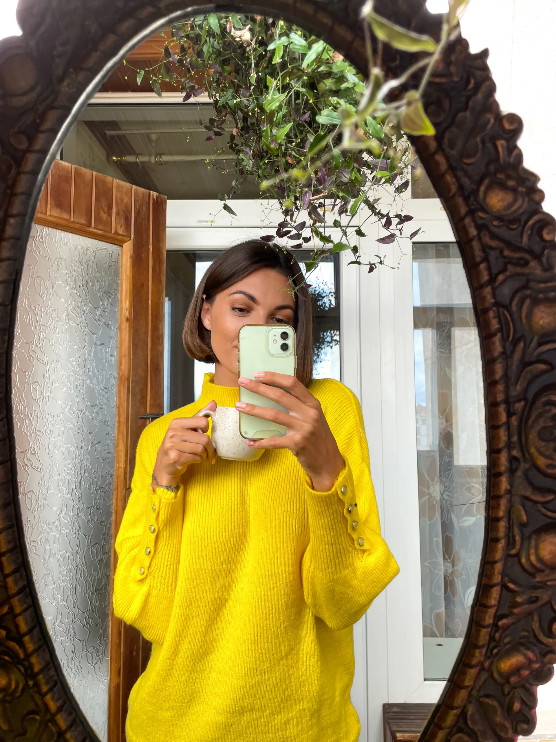 300+ Mirror Selfie Captions for Instagram